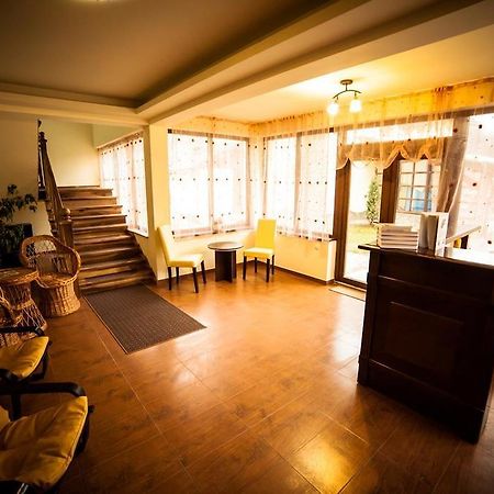 Pensiunea Cotiso Costeşti エクステリア 写真